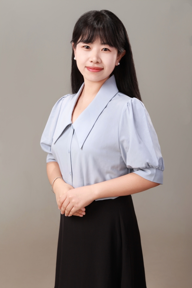 栾闯