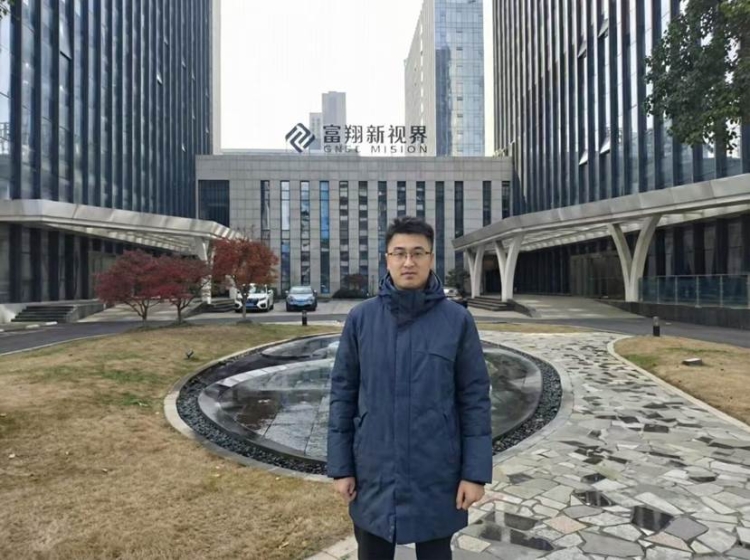 89a19e0606040dadebc049ab9639cd73